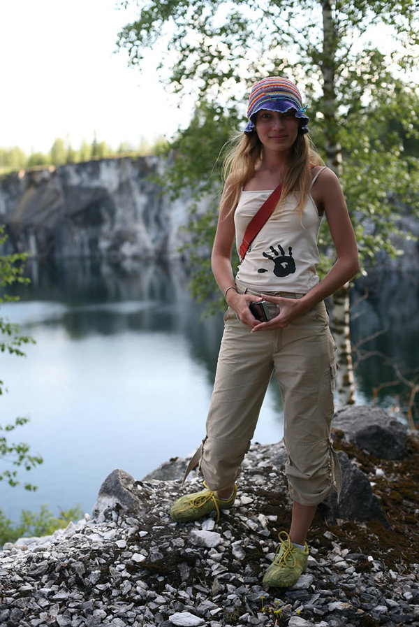 Полина, 22
